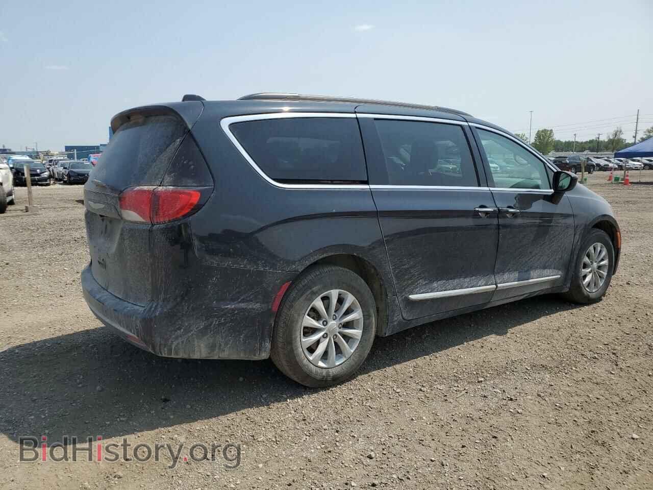 2017 CHRYSLER PACIFICA - VIN: 2C4RC1BG6HR621808 - Фото 3