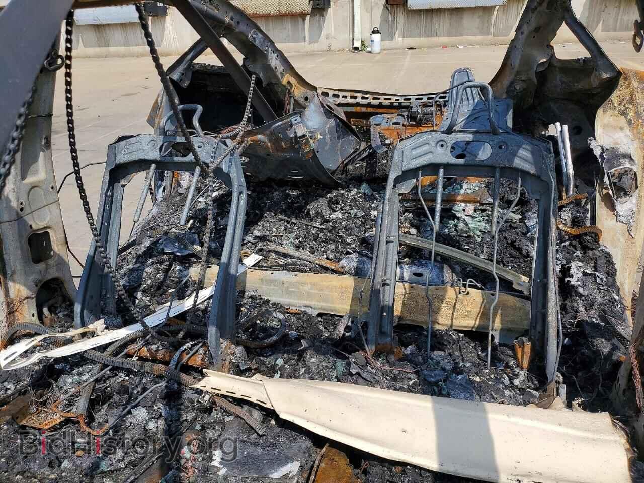2025 TESLA MODEL 3 - VIN: 5YJ3E1ET0SF015318 - Фото 10