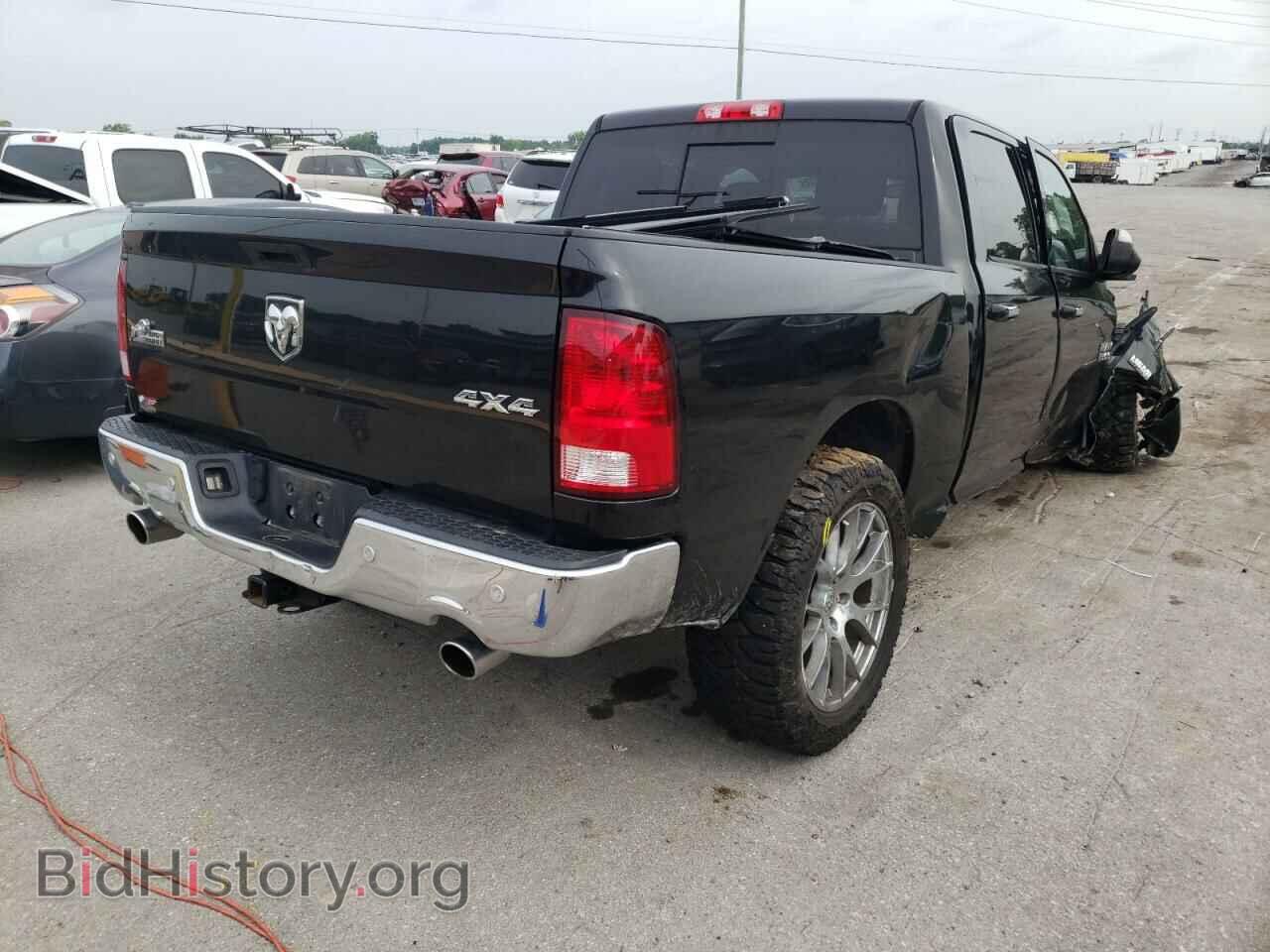 2017 RAM 1500 - VIN: 3C6RR7LT3HG505797 - Фото 4