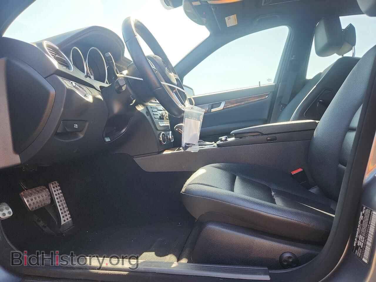 2012 MERCEDES-BENZ C-CLASS - VIN: WDDGF4HB8CR228568 - Фото 7