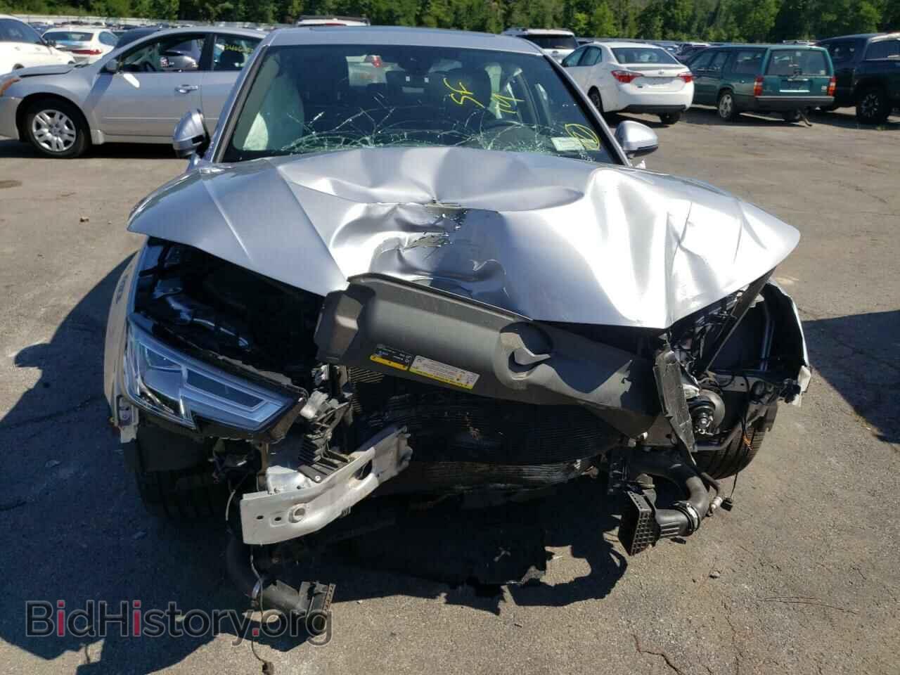 2019 AUDI A4 - VIN: WAUENAF47KN008249 - Фото 9
