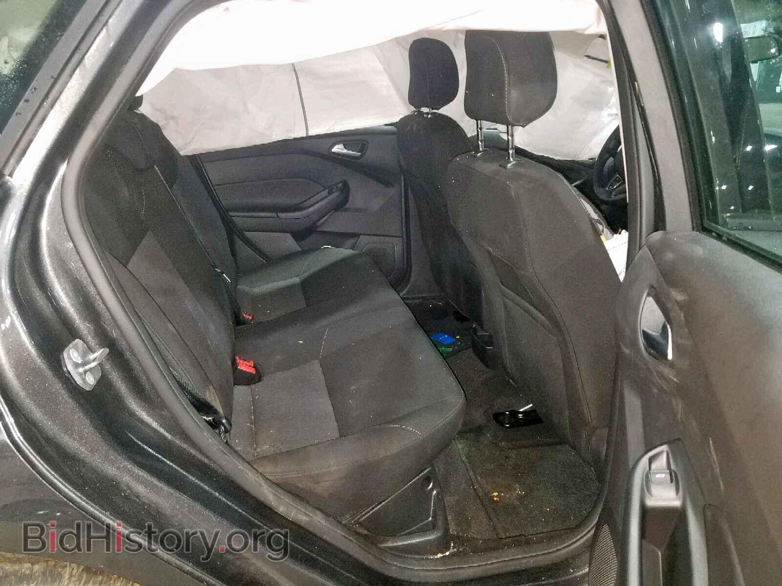 2018 FORD FOCUS SE - VIN: 1FADP3F2XJL211946 - Фото 6