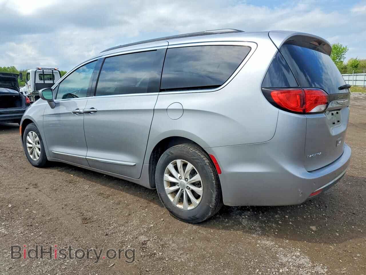 2017 CHRYSLER PACIFICA - VIN: 2C4RC1BG2HR516389 - Фото 2