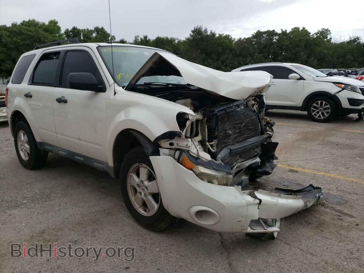 Фотография 1FMCU0DG5CKA78335 - FORD ESCAPE 2012
