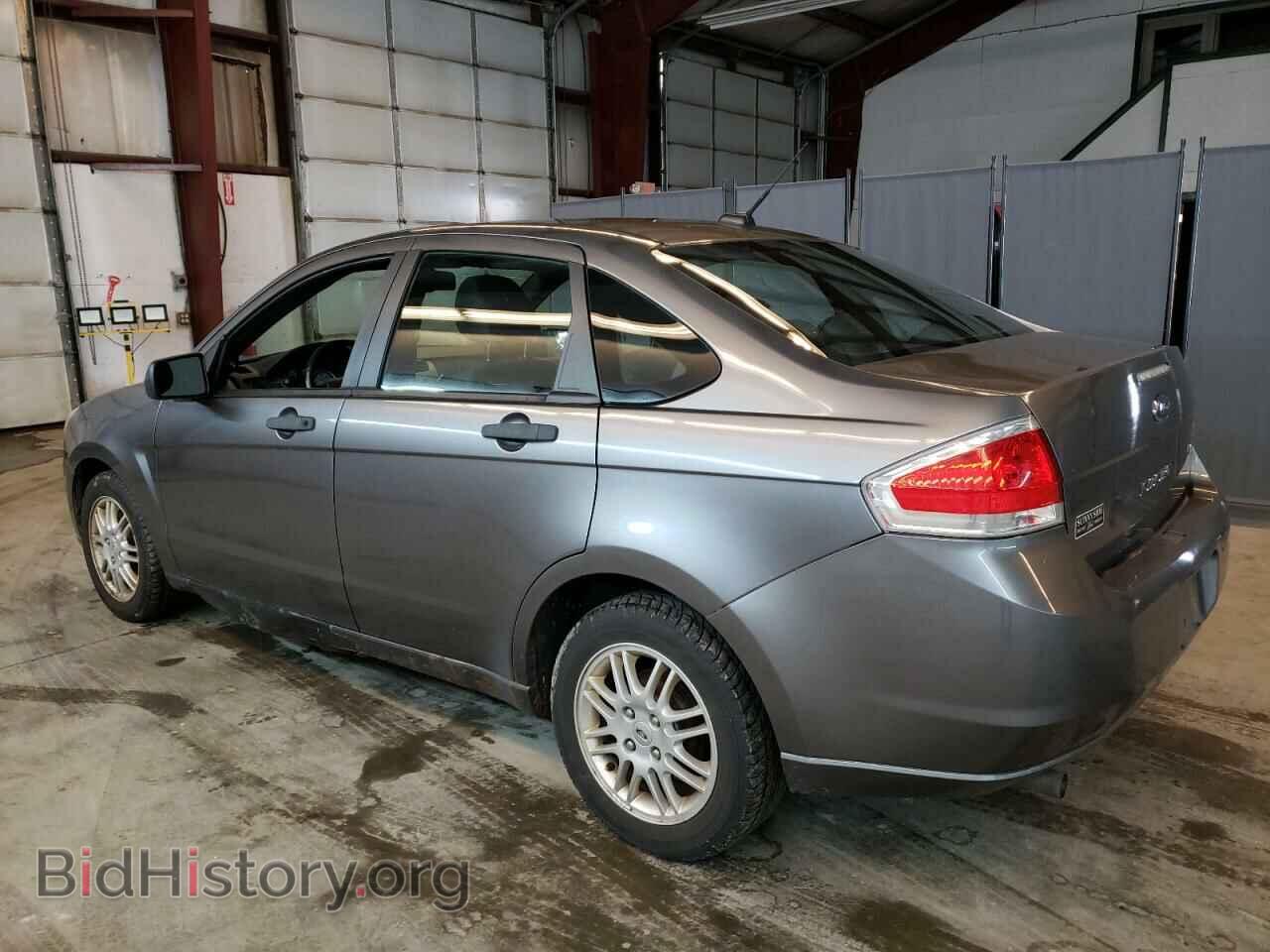 2011 FORD FOCUS - VIN: 1FAHP3FNXBW186123 - Фото 2