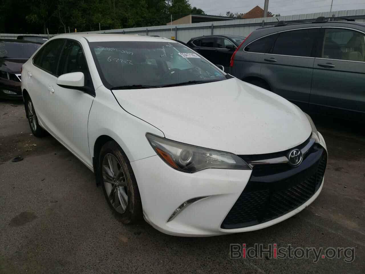 Photo 4T1BF1FK6FU085011 - TOYOTA CAMRY 2015