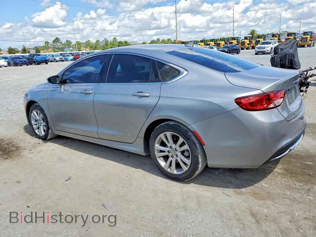 2017 CHRYSLER 200 - VIN: 1C3CCCABXHN505326 - Фото 2