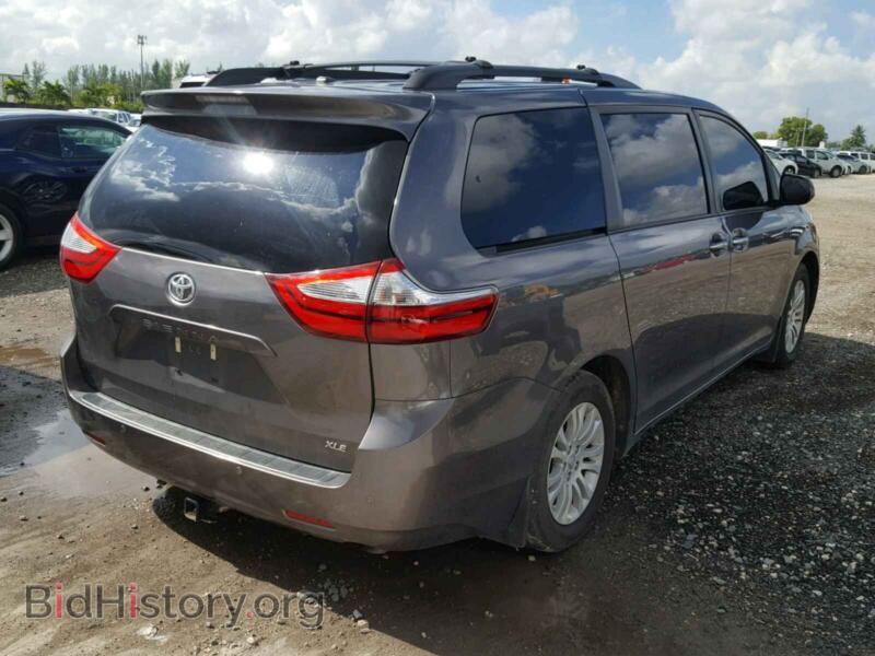 2017 Toyota SIENNA XLE (VIN 5TDYZ3DC9HS825252) — фото 4 из 10