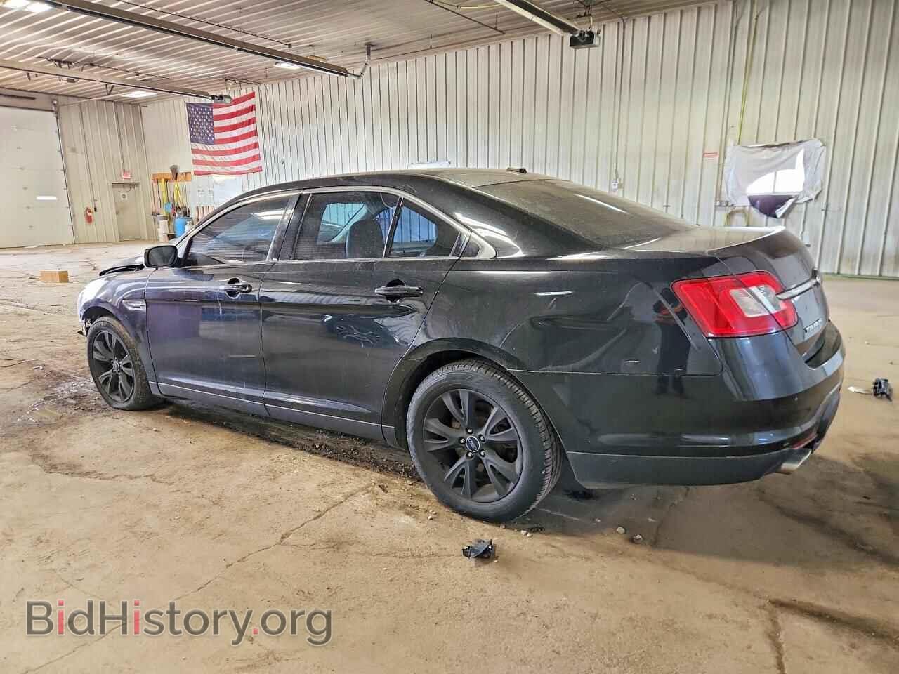 2010 FORD TAURUS - VIN: 1FAHP2EW7AG135711 - Фото 2