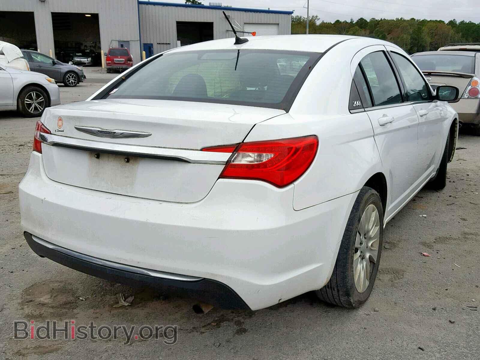 2012 CHRYSLER 200 - VIN: 1C3CCBAB0CN273659 - Фото 4