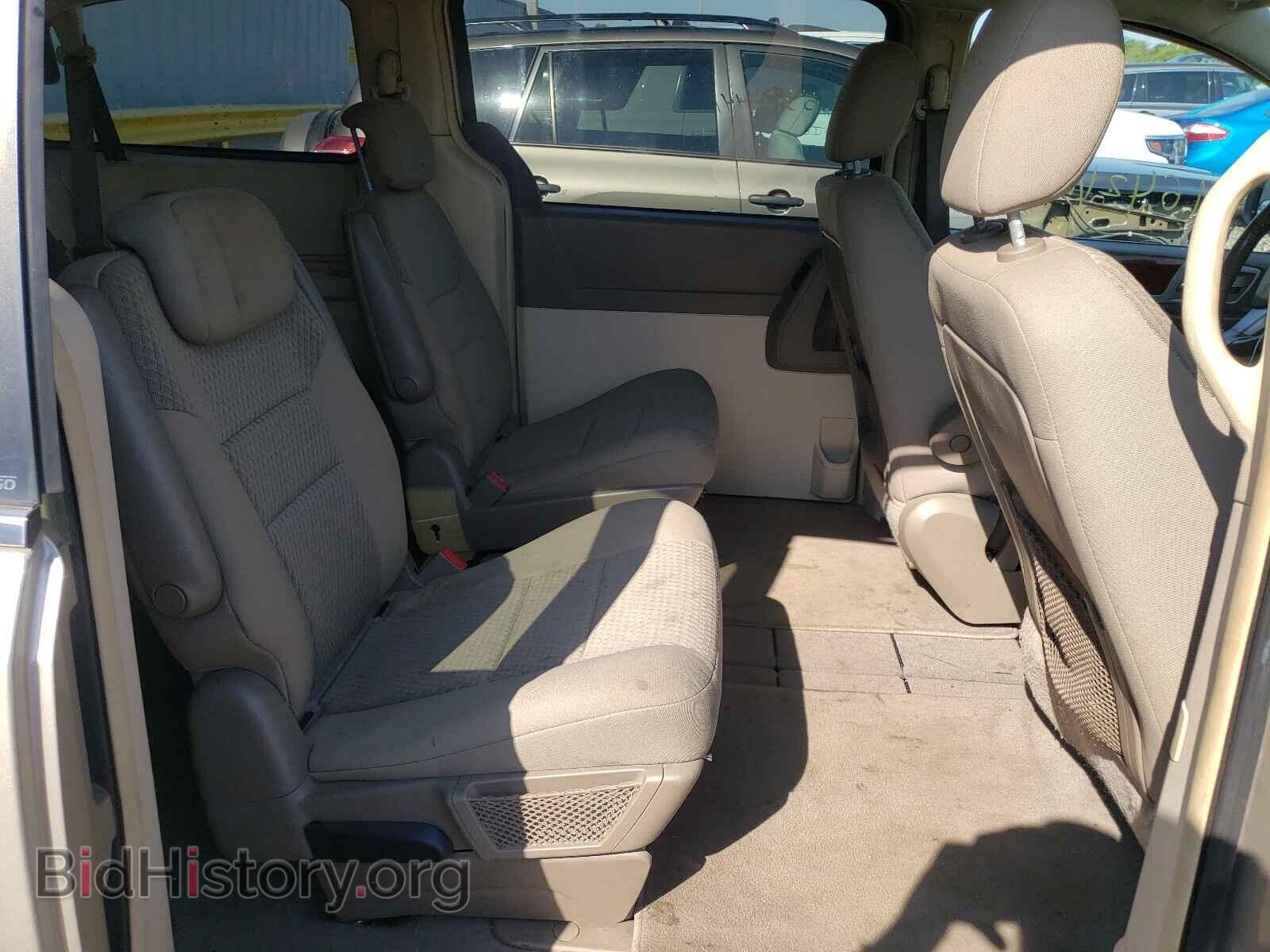 2009 CHRYSLER MINIVAN - VIN: 2A8HR54189R631227 - Фото 6