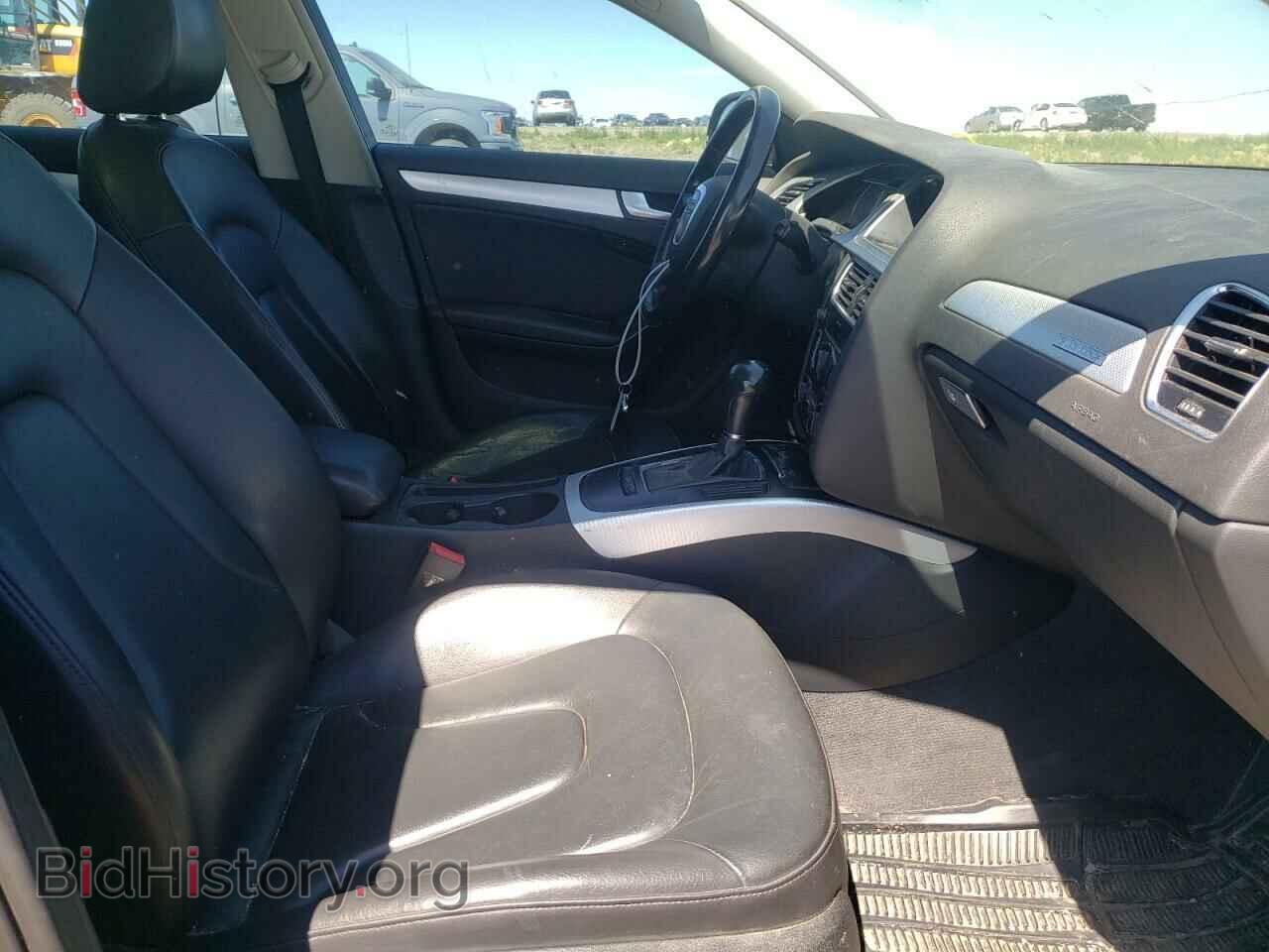 2011 AUDI A4 - VIN: WAUWFCFL5BA035879 - Фото 5