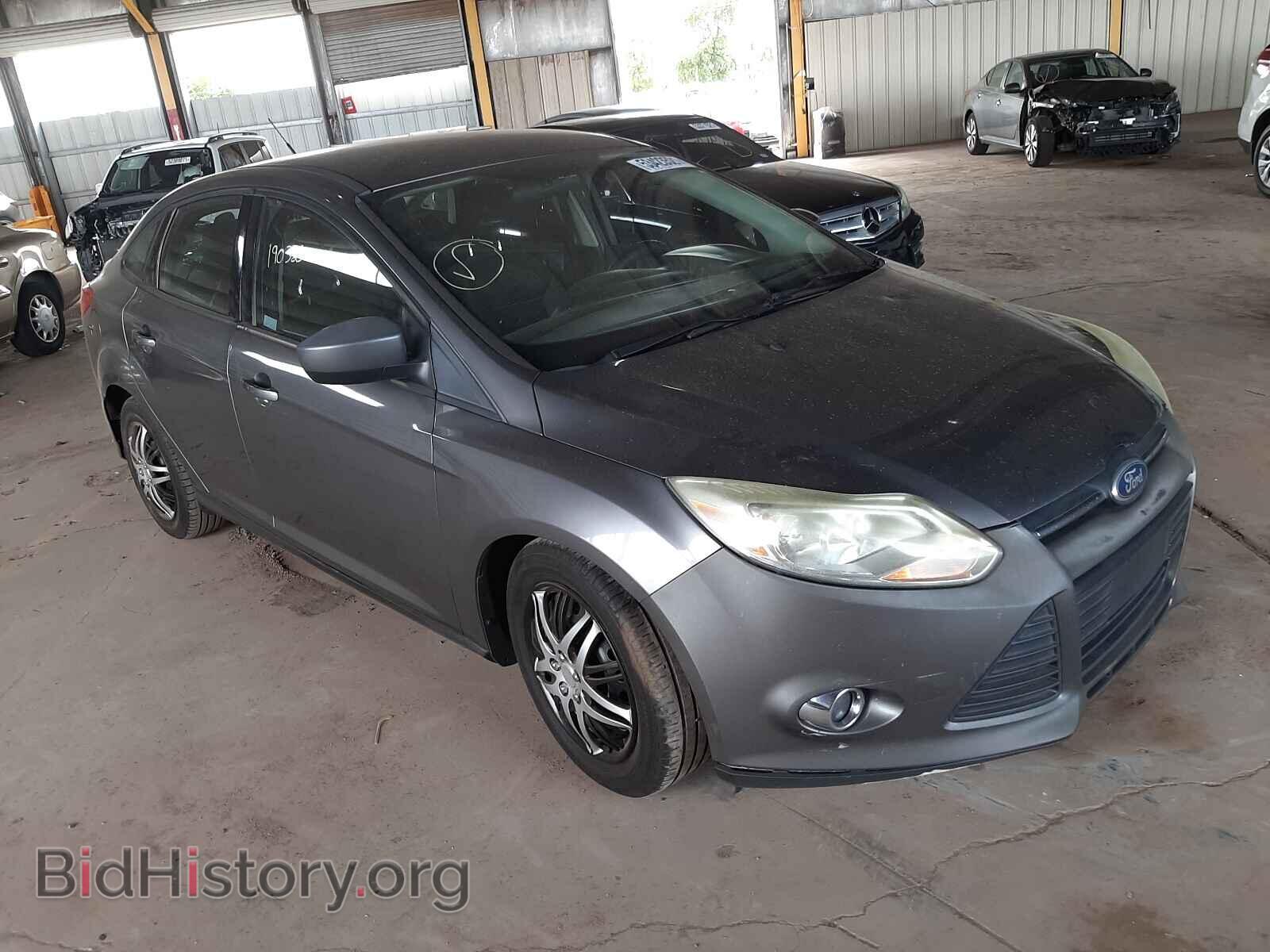 Фотография 1FAHP3F28CL132361 - FORD FOCUS 2012