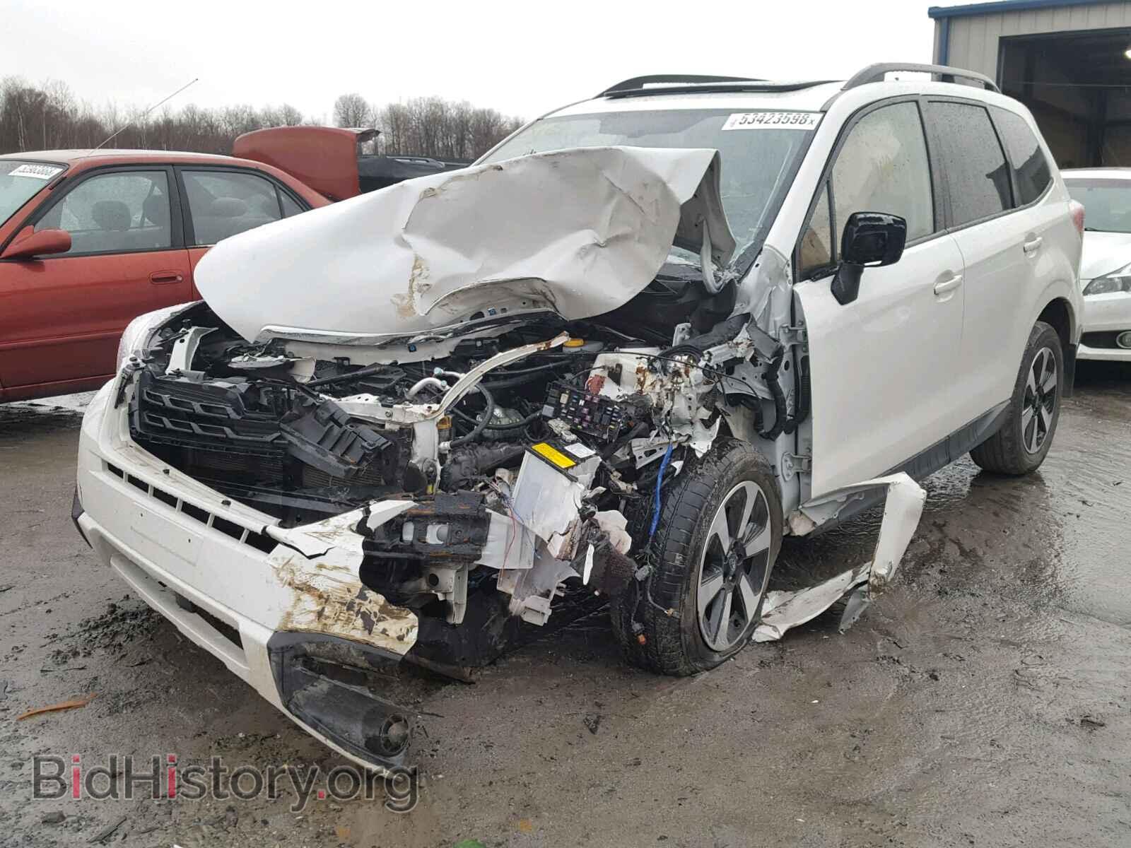 2017 SUBARU FORESTER - VIN: JF2SJAEC9HH417890 - Фото 2