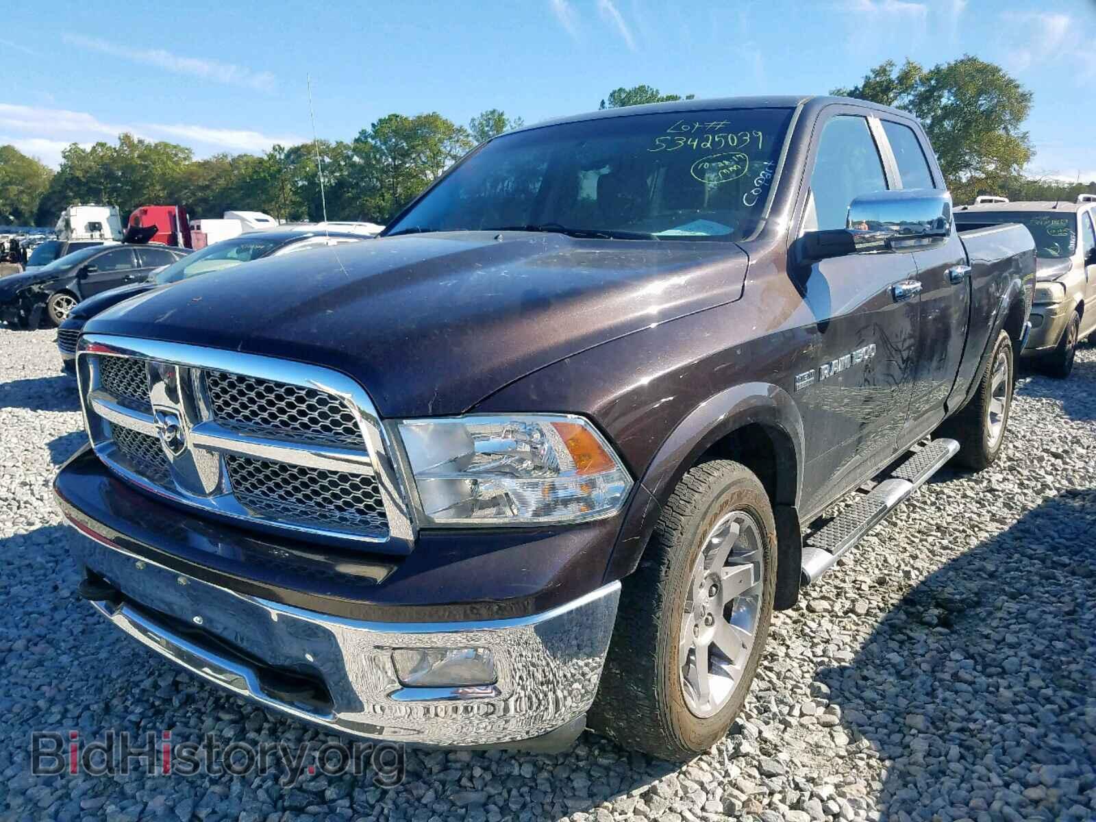 2011 DODGE RAM 1500 - VIN: 1D7RV1GT2BS598314 - Фото 2