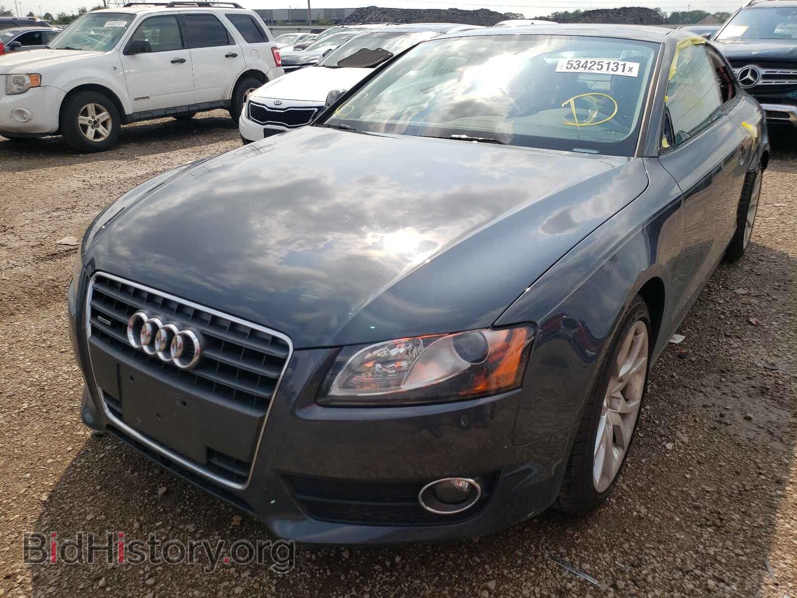 2011 AUDI A5 - VIN: WAUCFAFR4BA072420 - Фото 2