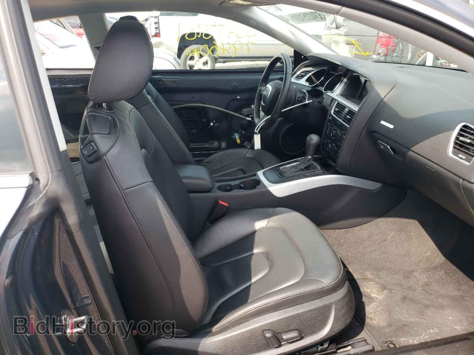 2011 AUDI A5 - VIN: WAUCFAFR4BA072420 - Фото 5