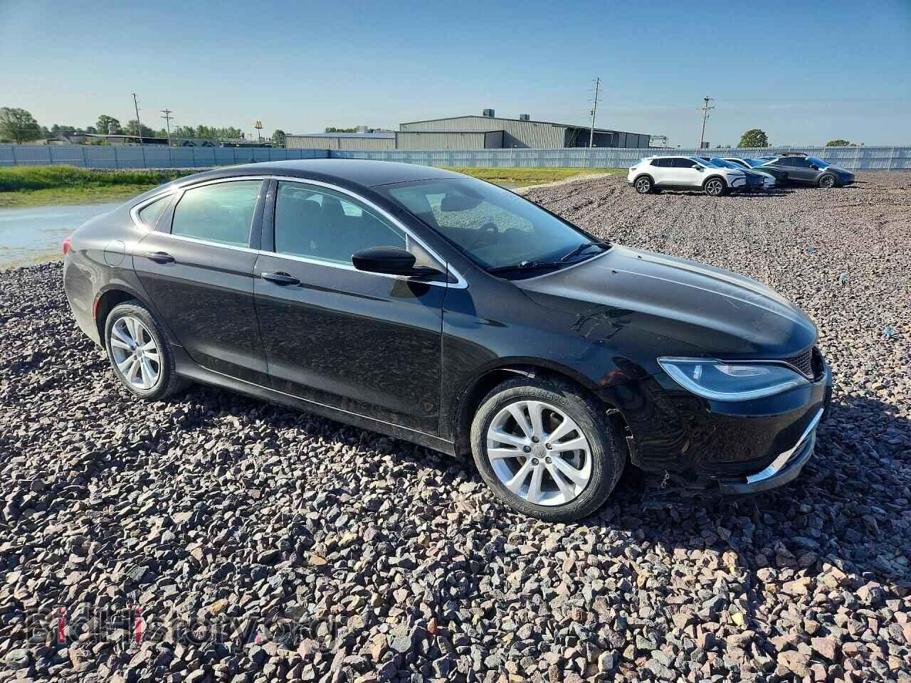2015 CHRYSLER 200 - VIN: 1C3CCCABXFN648063 - Фото 4