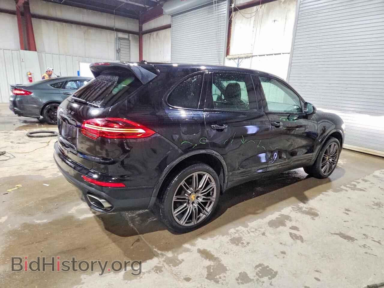 2017 PORSCHE CAYENNE - VIN: WP1AA2A27HKA81638 - Фото 3