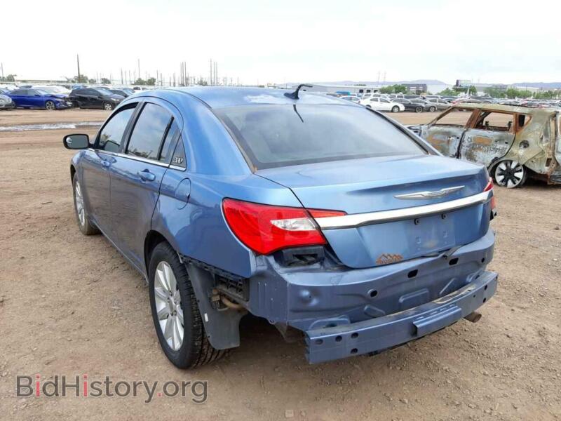 2011 Chrysler 200 (VIN 1C3BC1FB5BN620030) — photo 3 of 10