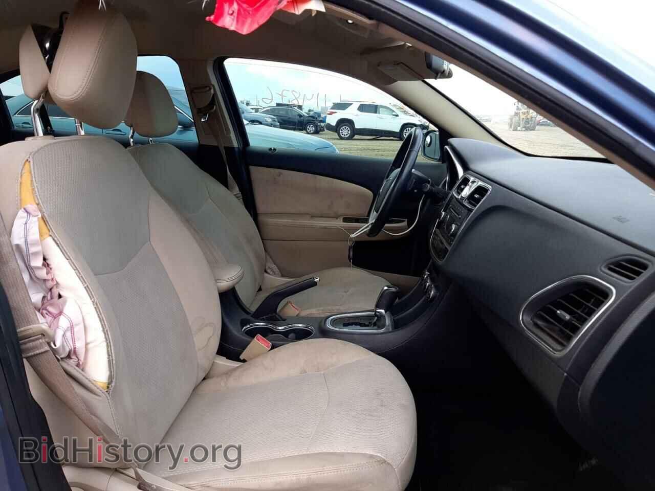 2011 CHRYSLER 200 - VIN: 1C3BC1FB5BN620030 - Фото 5