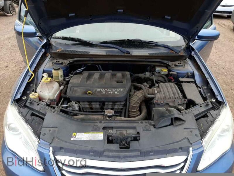 2011 Chrysler 200 (VIN 1C3BC1FB5BN620030) — photo 7 of 10