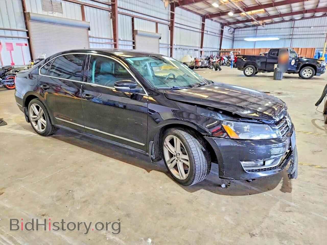 2015 VOLKSWAGEN PASSAT - VIN: 1VWBS7A31FC018564 - Фото 4
