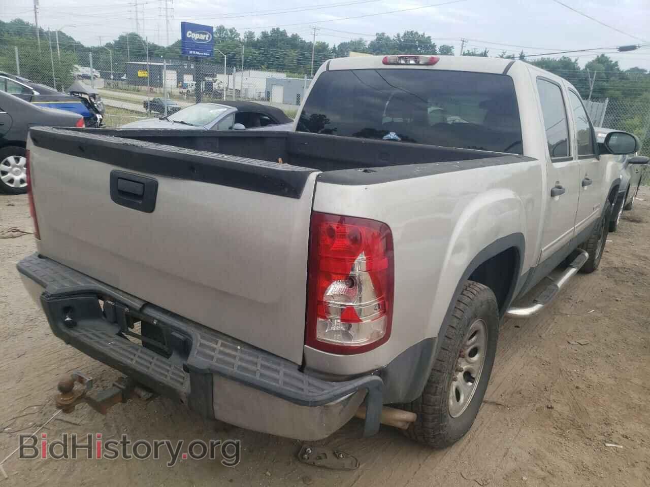 2007 GMC SIERRA - VIN: 3GTEC13C97G556175 - Фото 4