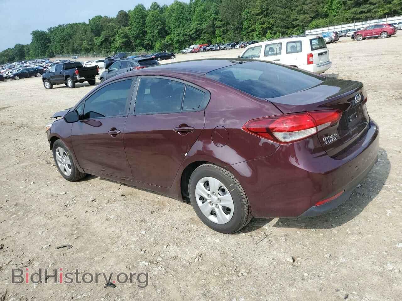 2017 KIA FORTE - VIN: 3KPFK4A7XHE118261 - Фото 2