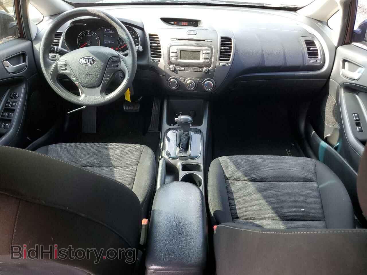 2017 KIA FORTE - VIN: 3KPFK4A7XHE118261 - Фото 8