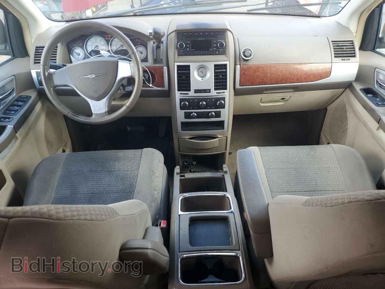 2009 CHRYSLER MINIVAN - VIN: 2A8HR54169R574459 - Фото 8