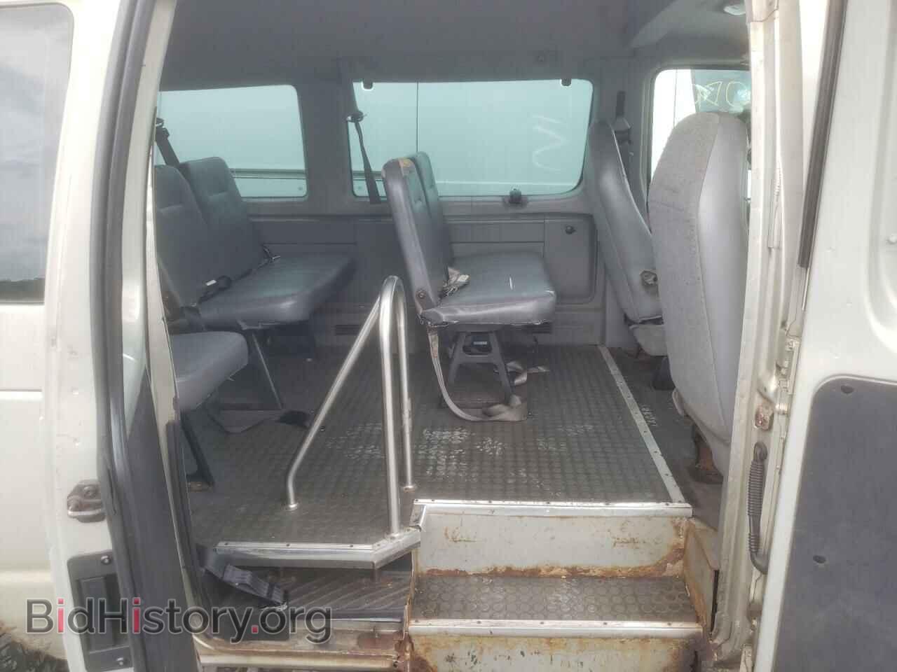 2006 FORD ECONOLINE - VIN: 1FBSS31L76DB04231 - Фото 6