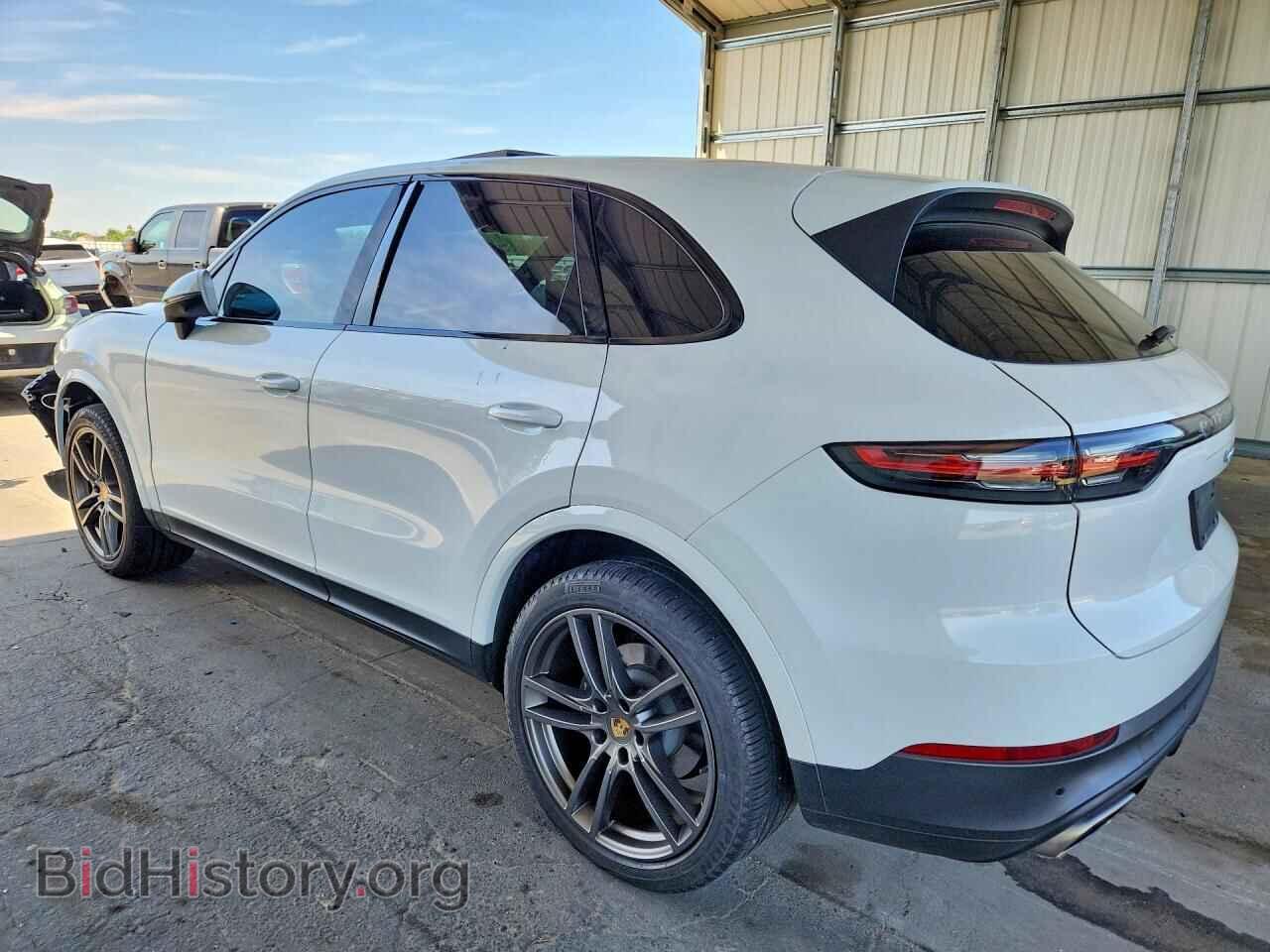 2019 PORSCHE CAYENNE - VIN: WP1AA2AY7KDA03277 - Photo 2
