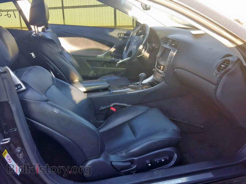 2010 Lexus IS (VIN JTHFE2C28A2503655) — photo 5 of 10