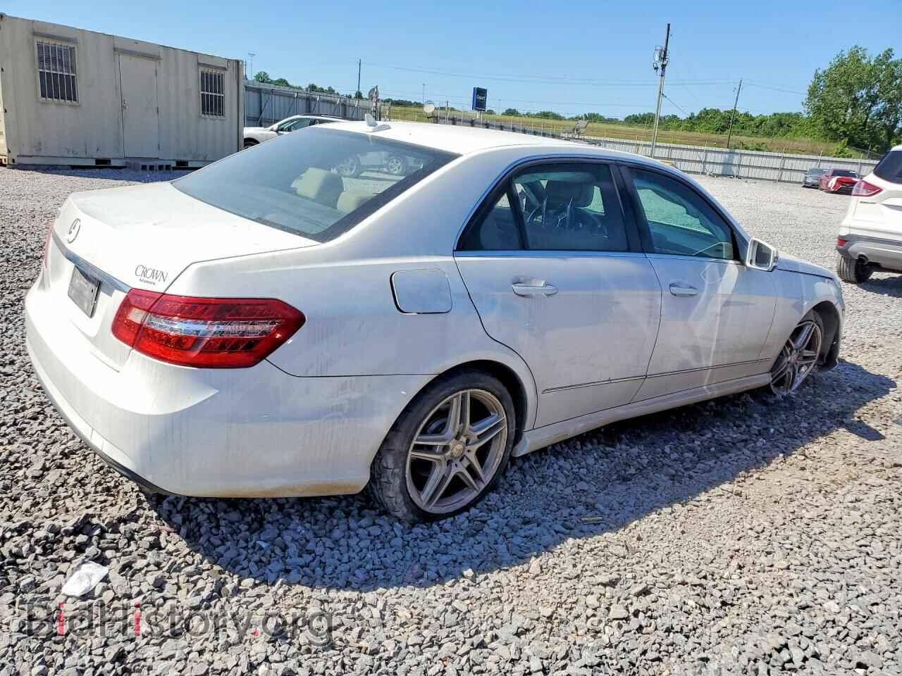2013 MERCEDES-BENZ E-CLASS - VIN: WDDHF5KB8DA725834 - Фото 3