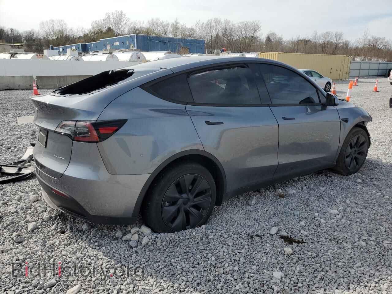 2024 TESLA MODEL Y - VIN: 7SAYGDEE8RF201768 - Фото 3