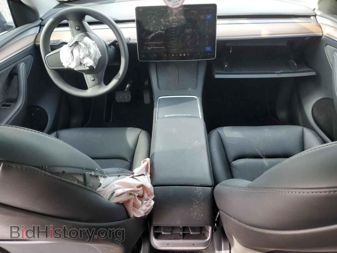 2024 TESLA MODEL Y - VIN: 7SAYGDEE8RF201768 - Фото 8