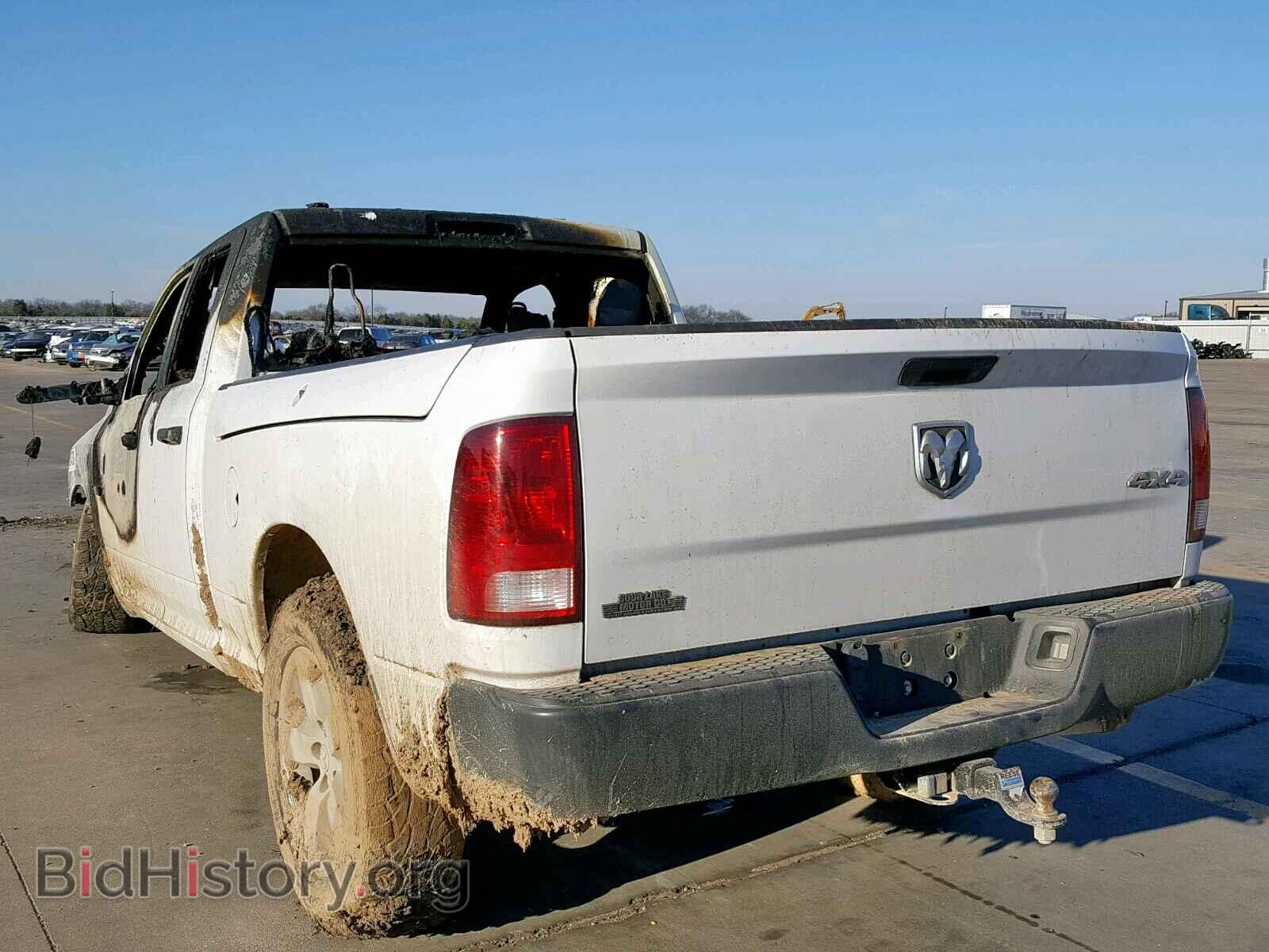 2015 RAM 1500 ST - VIN: 1C6RR7FT8FS500175 - Фото 3