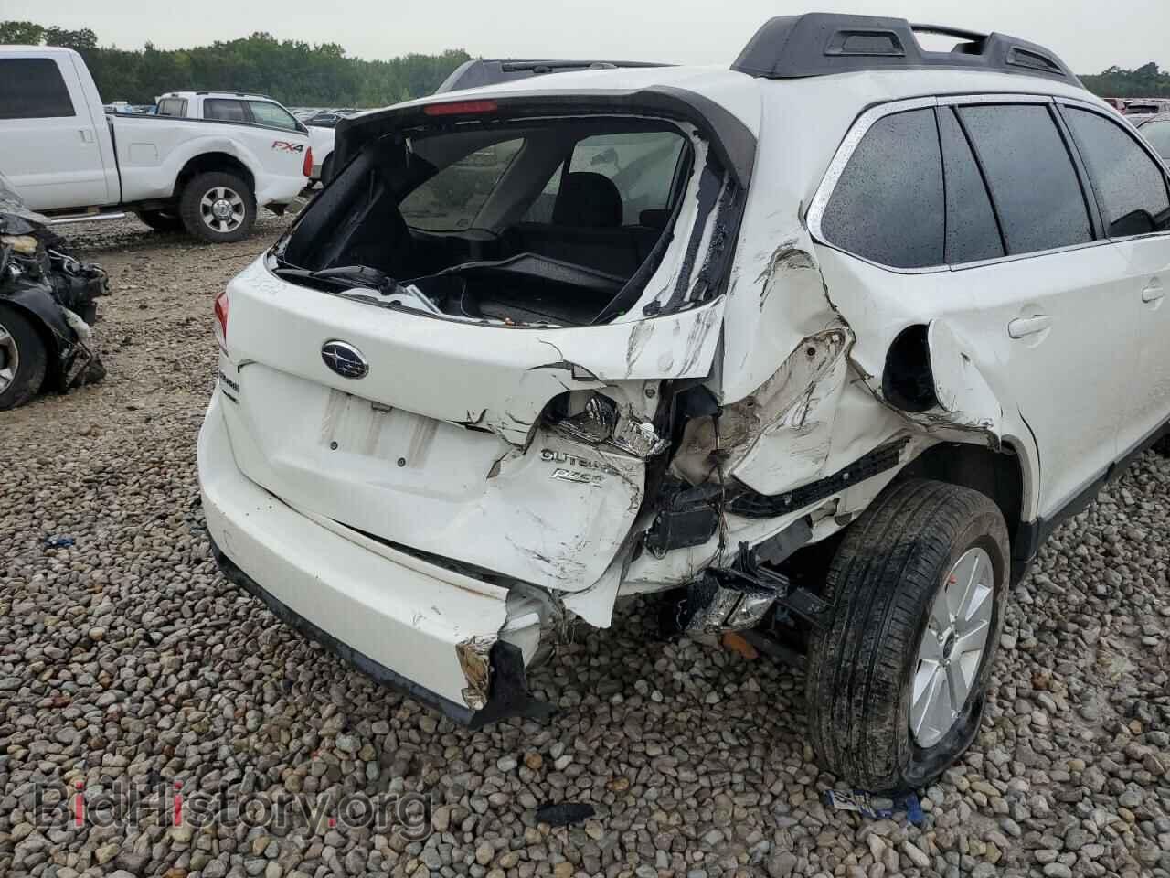 2015 SUBARU OUTBACK - VIN: 4S4BSAFC4F3301173 - Фото 9