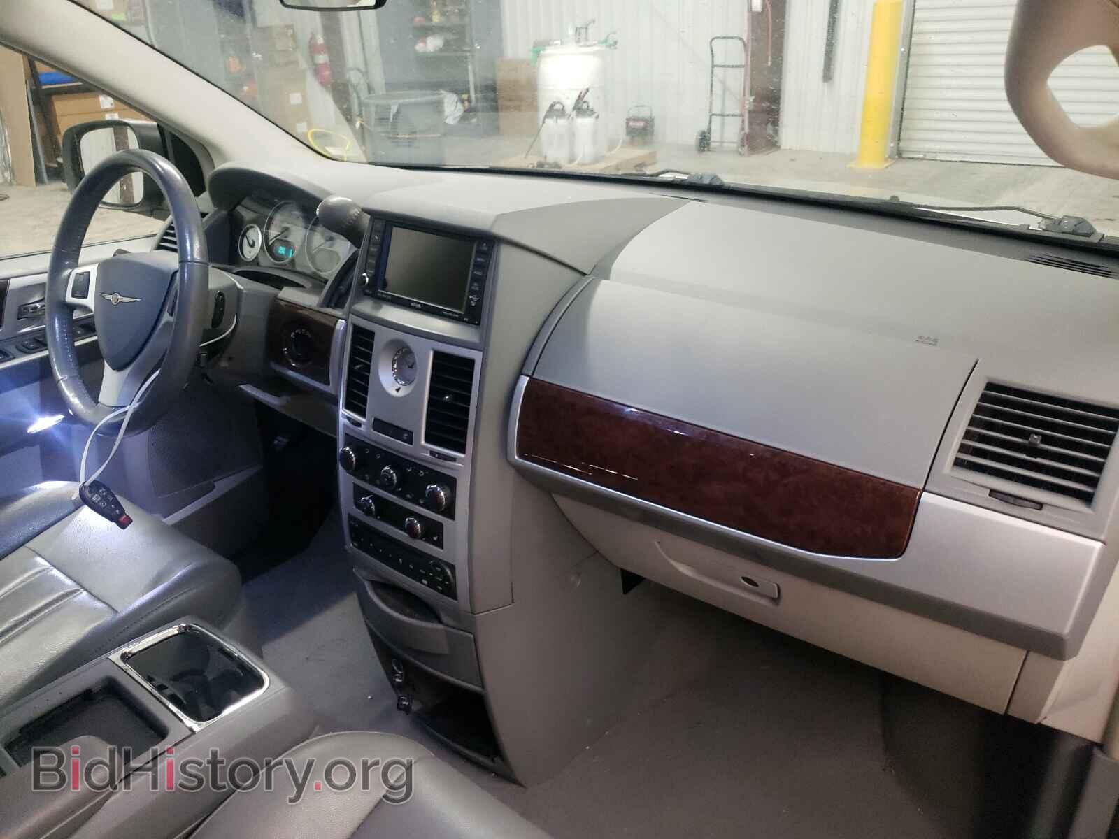 2010 CHRYSLER MINIVAN - VIN: 2A4RR5DX0AR193043 - Фото 9
