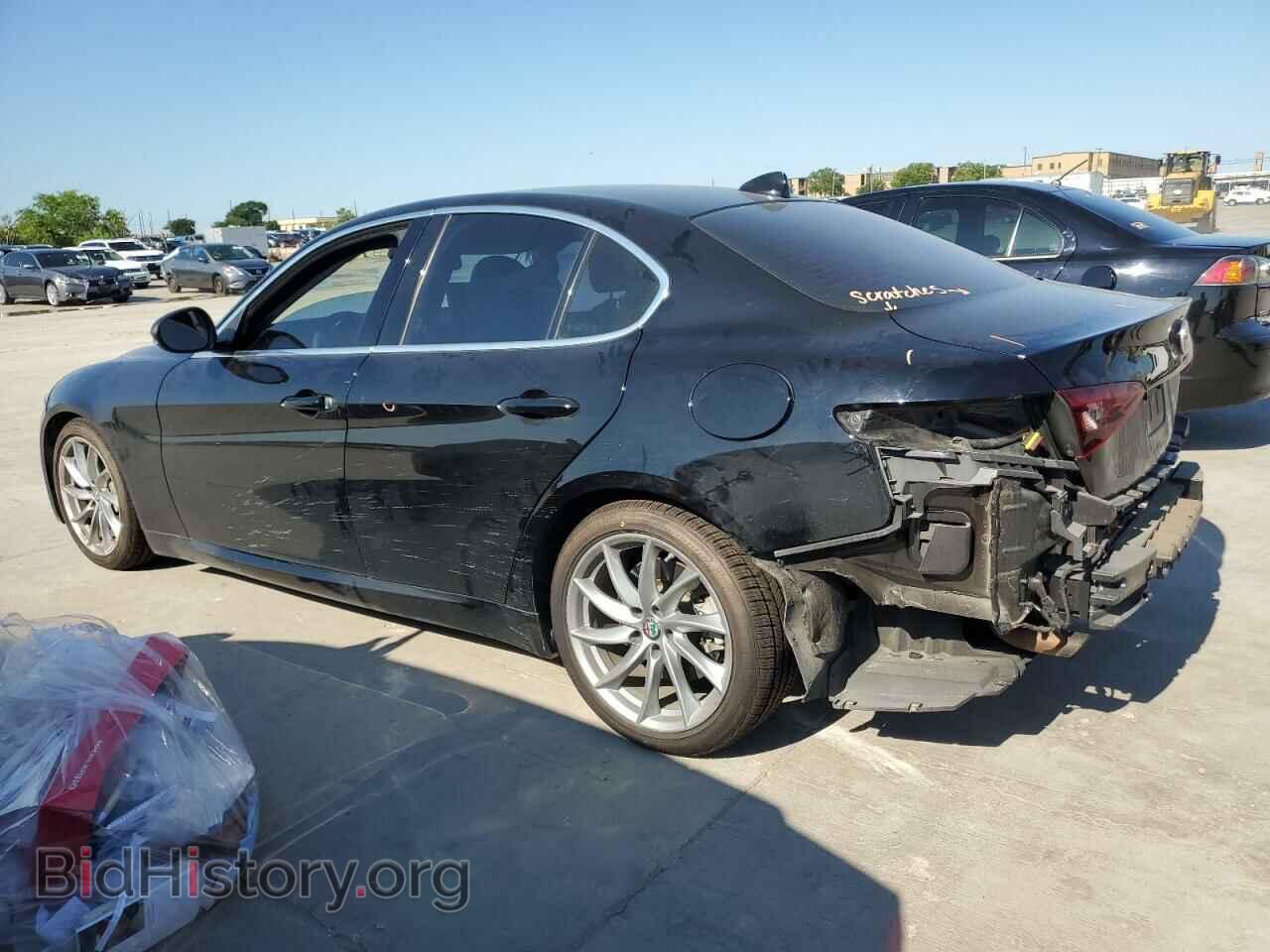 2018 ALFA ROMEO GIULIA - VIN: ZARFAEBN5J7565470 - Фото 2