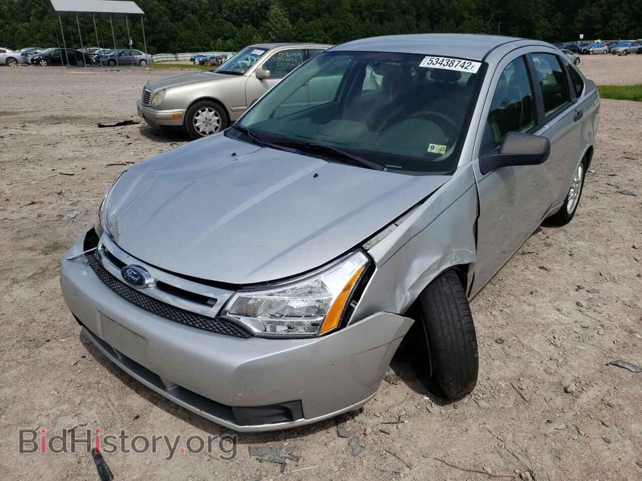 2010 FORD FOCUS - VIN: 1FAHP3FN0AW222996 - Фото 2