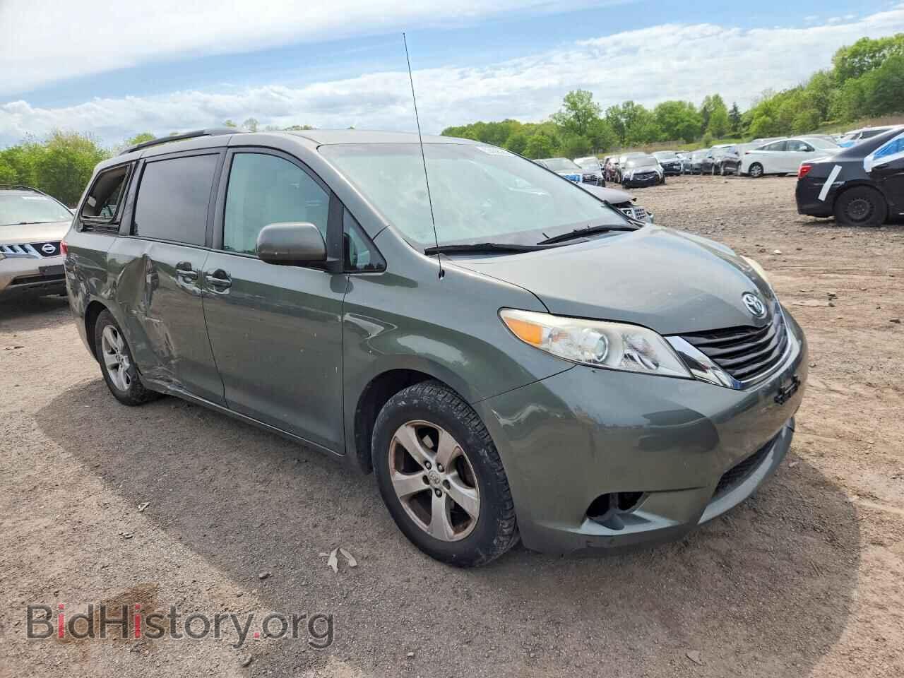 2011 TOYOTA SIENNA - VIN: 5TDKK3DC5BS039840 - Фото 4
