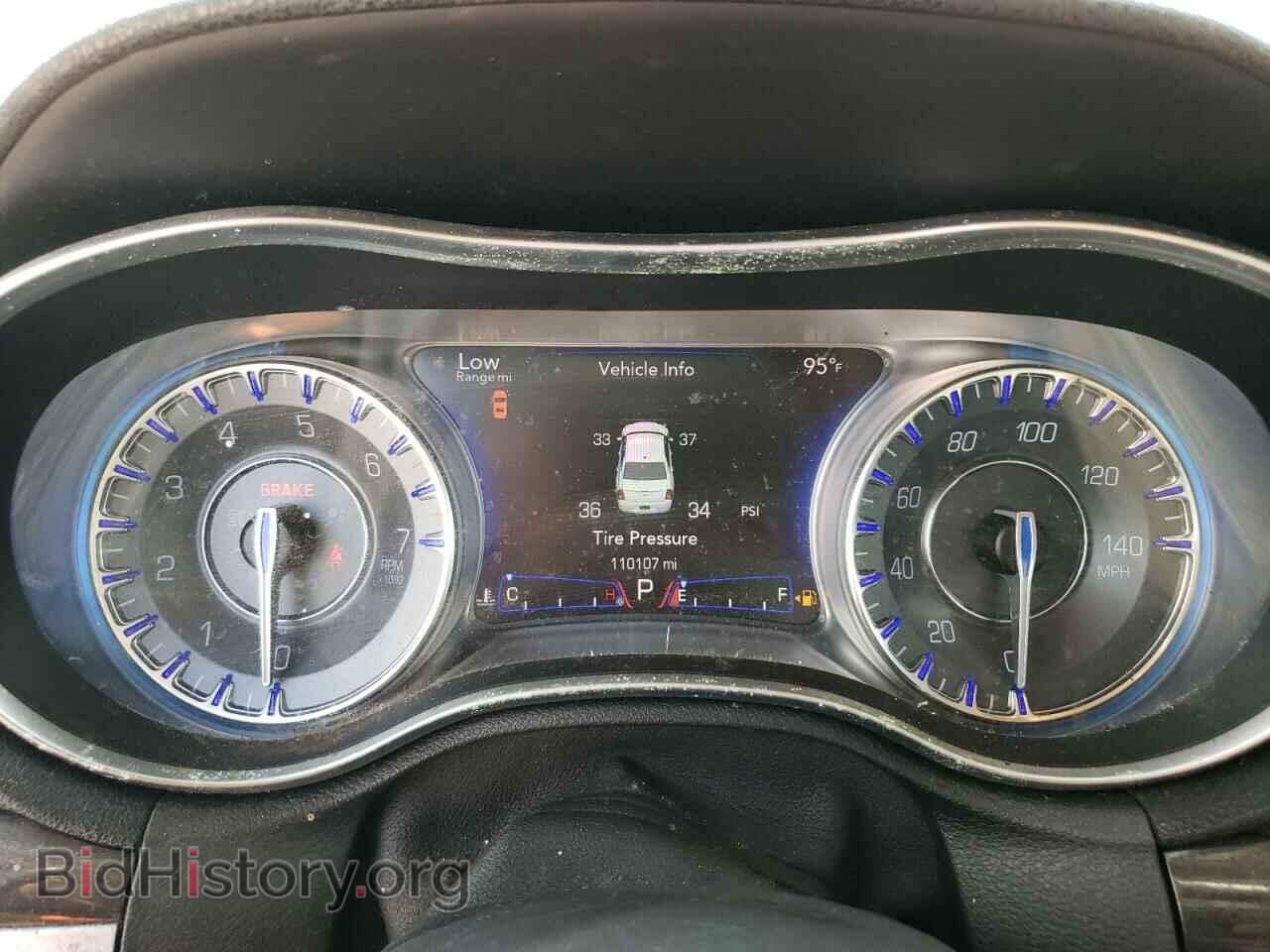 2015 CHRYSLER 300 - VIN: 2C3CCAAG9FH786850 - Фото 9