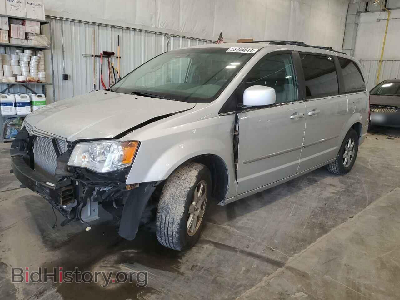 Photo 2A4RR5D1XAR415048 - CHRYSLER MINIVAN 2010