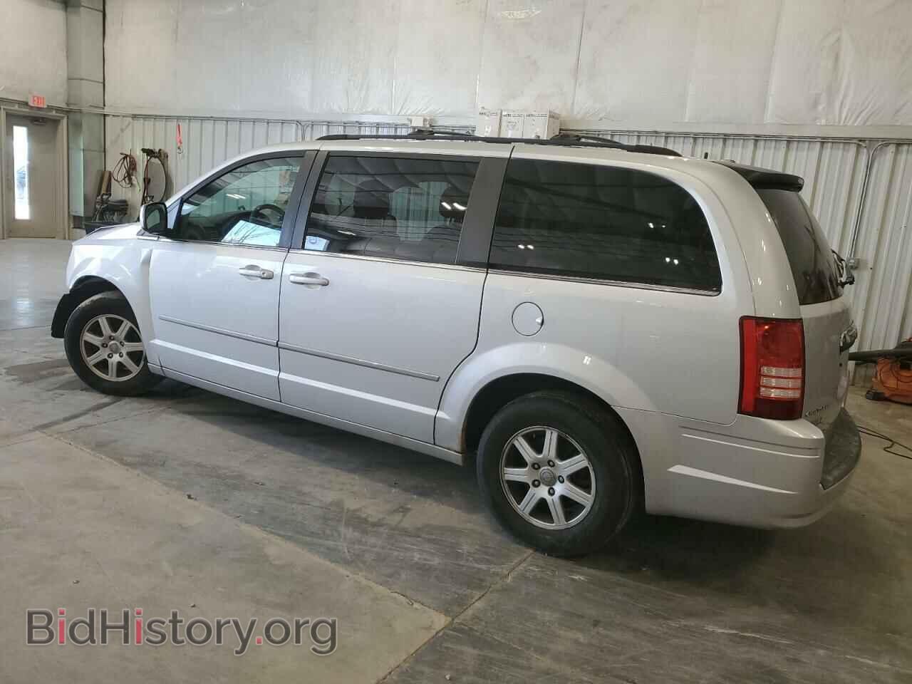 2010 CHRYSLER MINIVAN - VIN: 2A4RR5D1XAR415048 - Фото 2