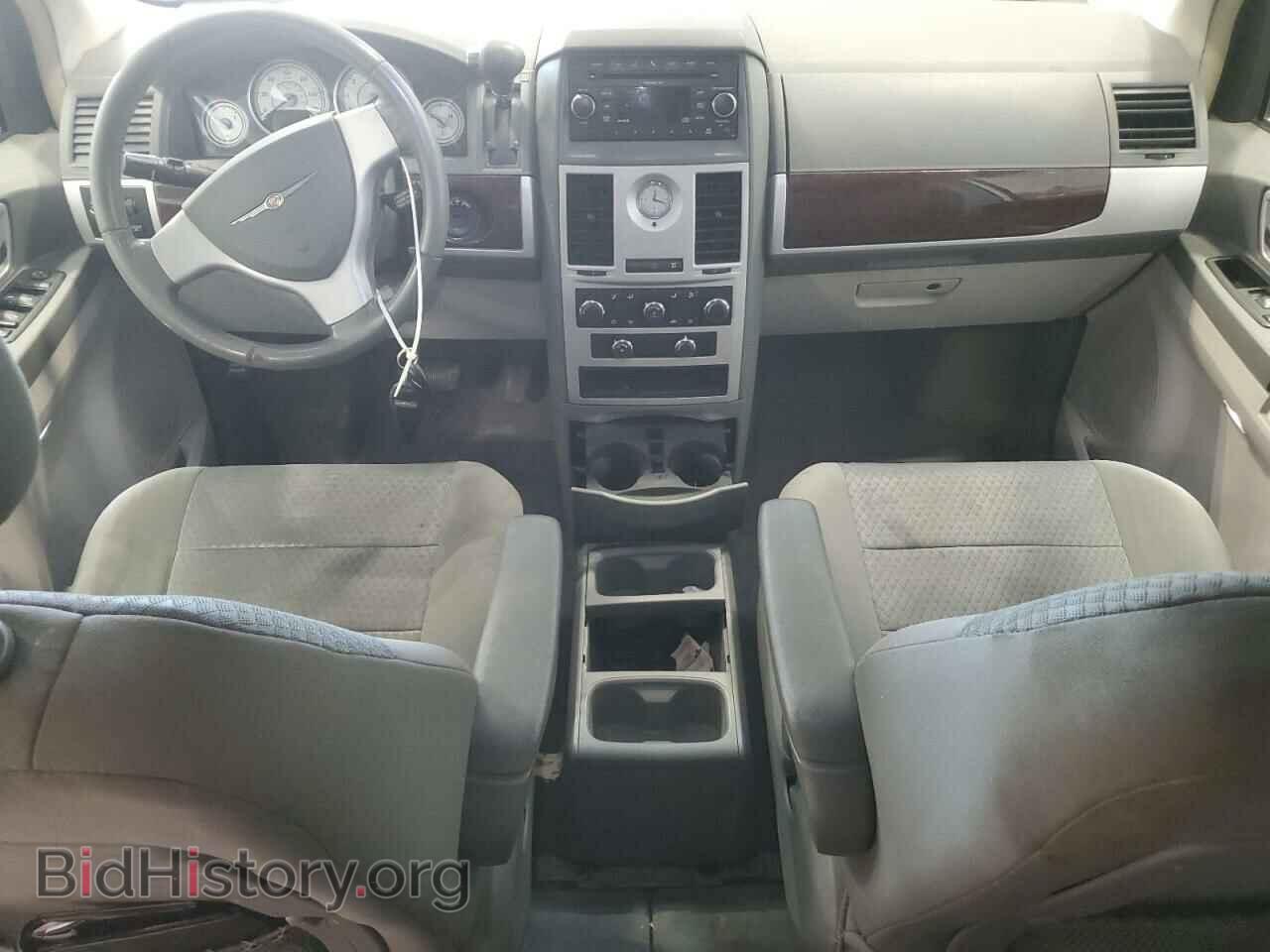 2010 CHRYSLER MINIVAN - VIN: 2A4RR5D1XAR415048 - Фото 8