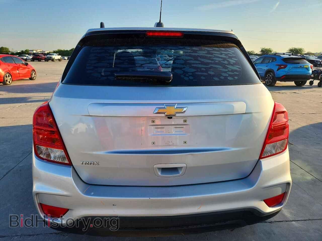 2017 CHEVROLET TRAX - VIN: KL7CJKSB5HB105506 - Фото 6