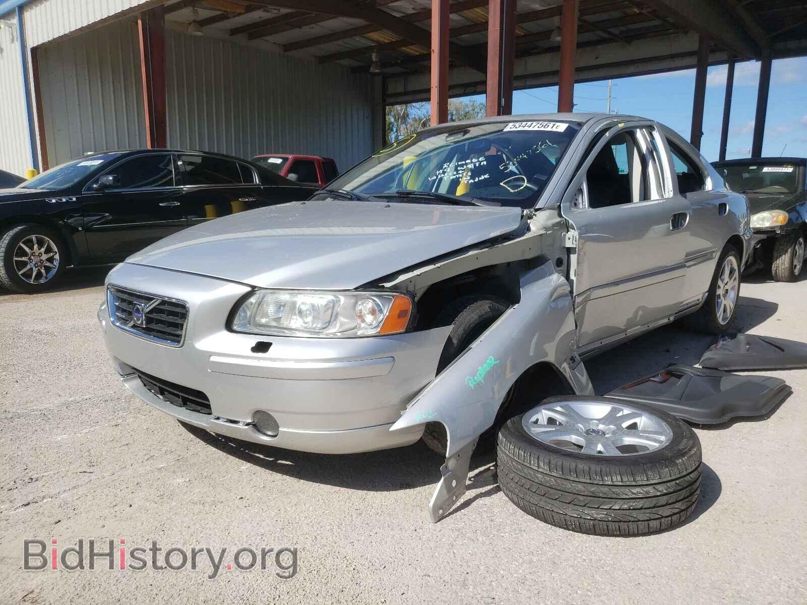 2007 VOLVO S60 - VIN: YV1RS592572603196 - Фото 2