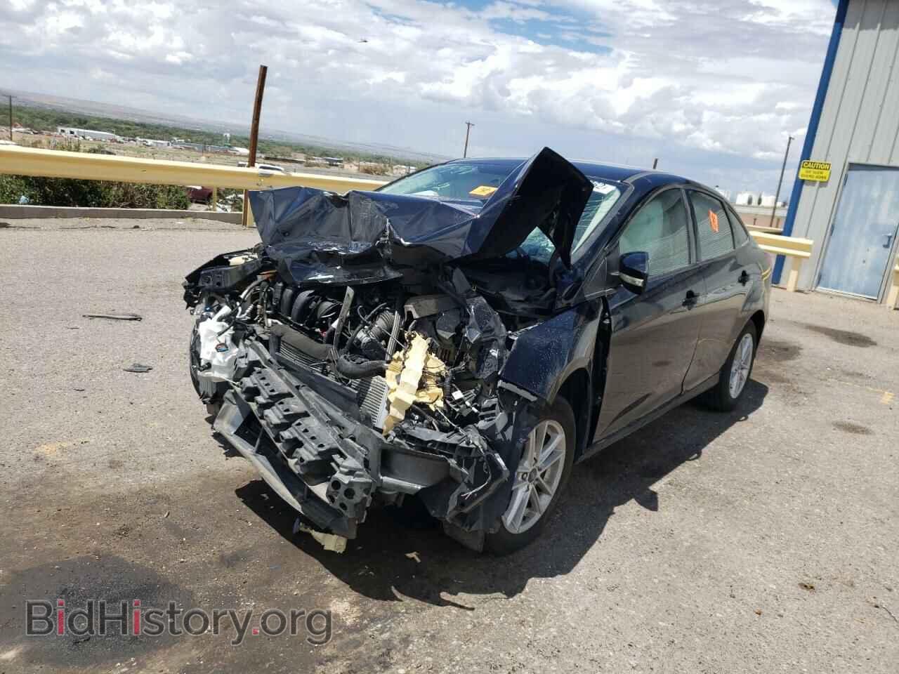 2017 FORD FOCUS - VIN: 1FADP3F26HL295922 - Фото 2